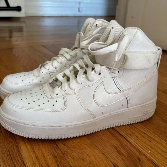 Nike Air Force 1 High '07 Triple White | Men’s 8.5 / Women’s 10 - Picture 1 of 9